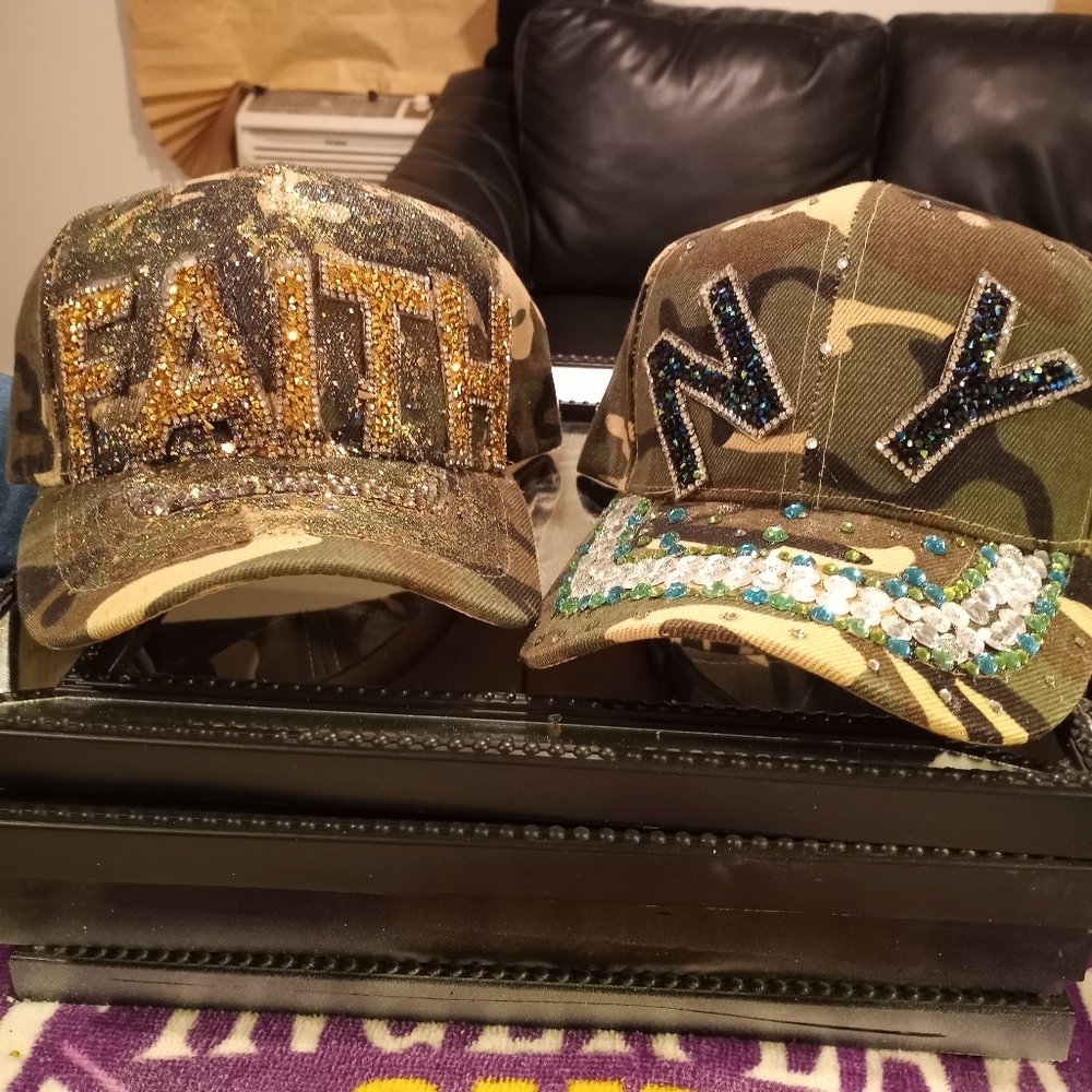 Baseball cap - Picture 3 of 3